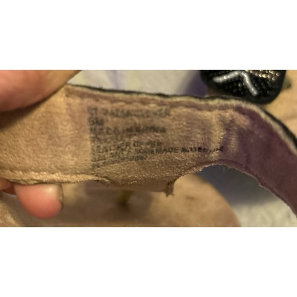 Rialto‎ Black & White Beaded Leather Thong Wedge Heel Sandals, Size 6 - Picture 5 of 6